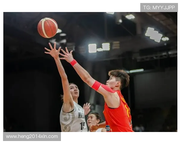 亚运会特别报道：南京篮球队拼搏历程与荣耀时刻的回顾与展望