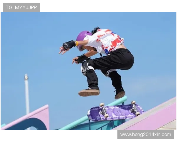 成都滑板队在世界攀岩锦标赛中以52分领先其他队伍表现出色