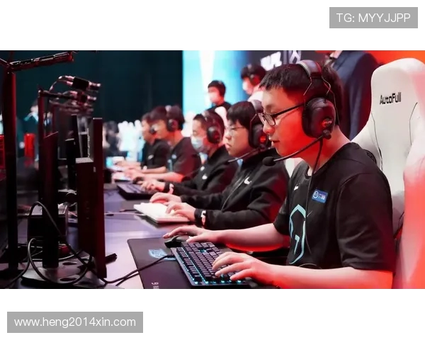 AL战队与TT战队激战正酣 谁能笑傲赛场巅峰之争