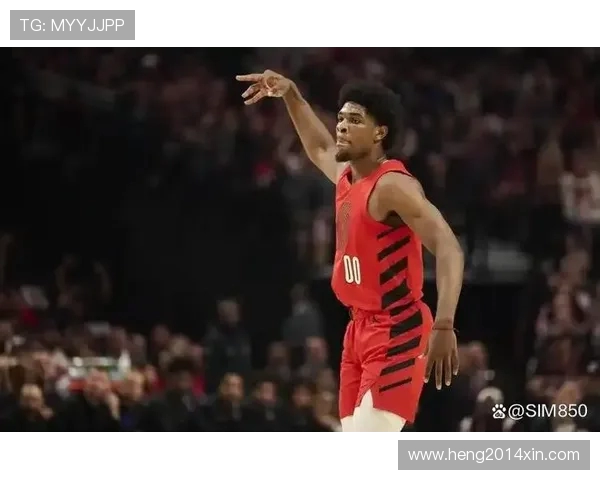 斯库特亨德森：未来篮球之星的崛起与挑战探讨